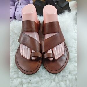 Free People Brown Abilene Toe Loop Sandals  Women’s Size 39.5 US 9